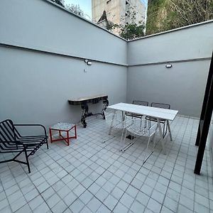 Departamento En Zona Residencial